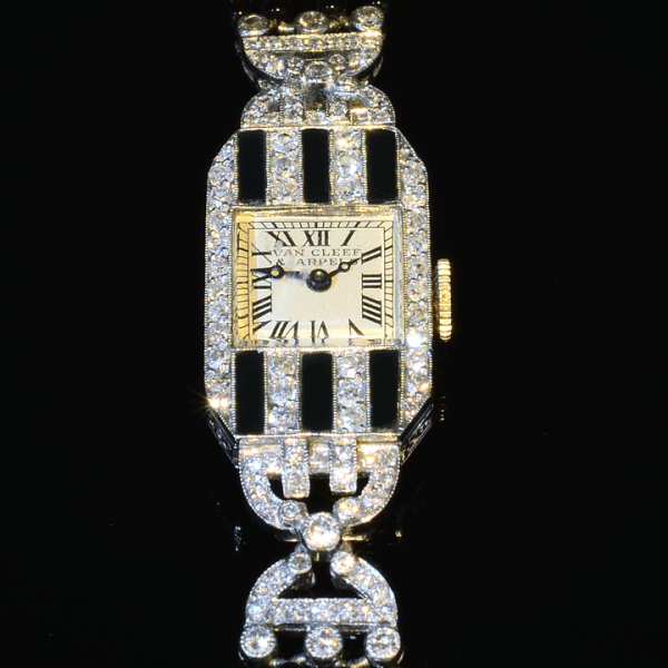 Swiss Ladies Platinum and Onyx Wrist Watch by Van Cleef & Arpels, circa 1930
