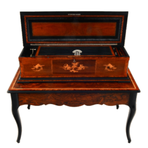 Celebrating Musical Antiques