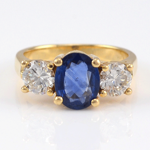 1.44 Carat Sapphire Ring With Diamonds