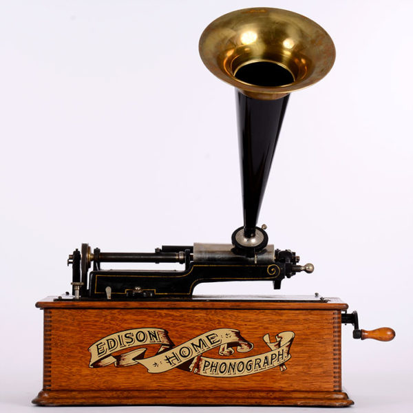 Edison Bell Horn Oak Home Phonograph, circa 1902