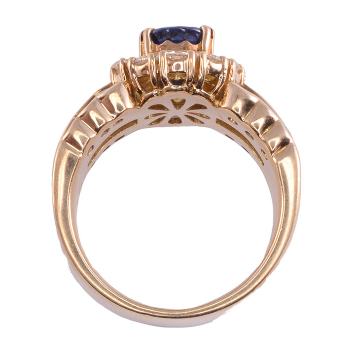 Sapphire & VS Diamond 18K Ring