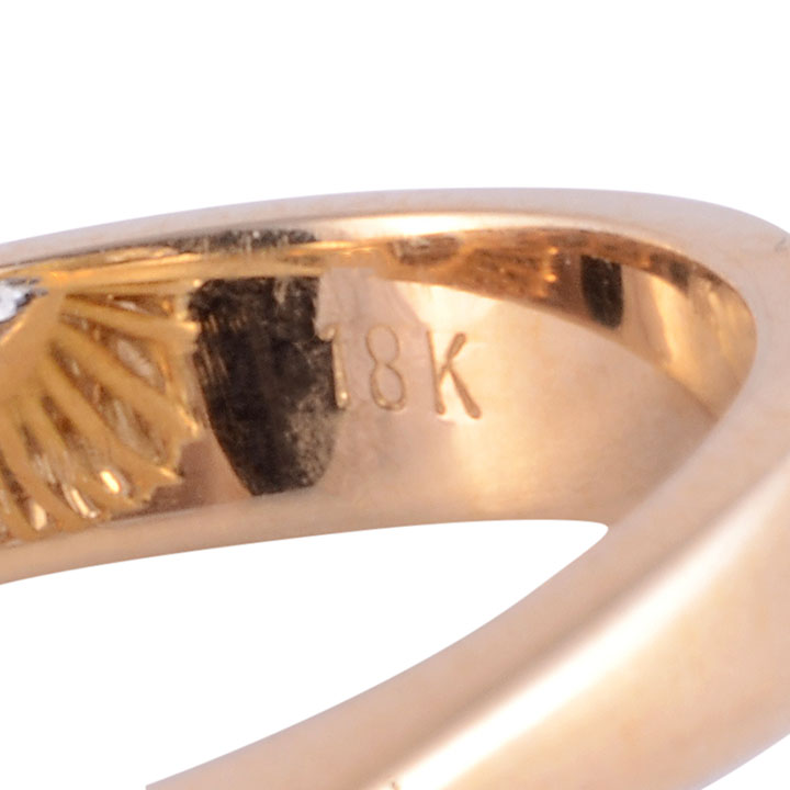 Oval Sapphire & VS Diamond 18K Ring