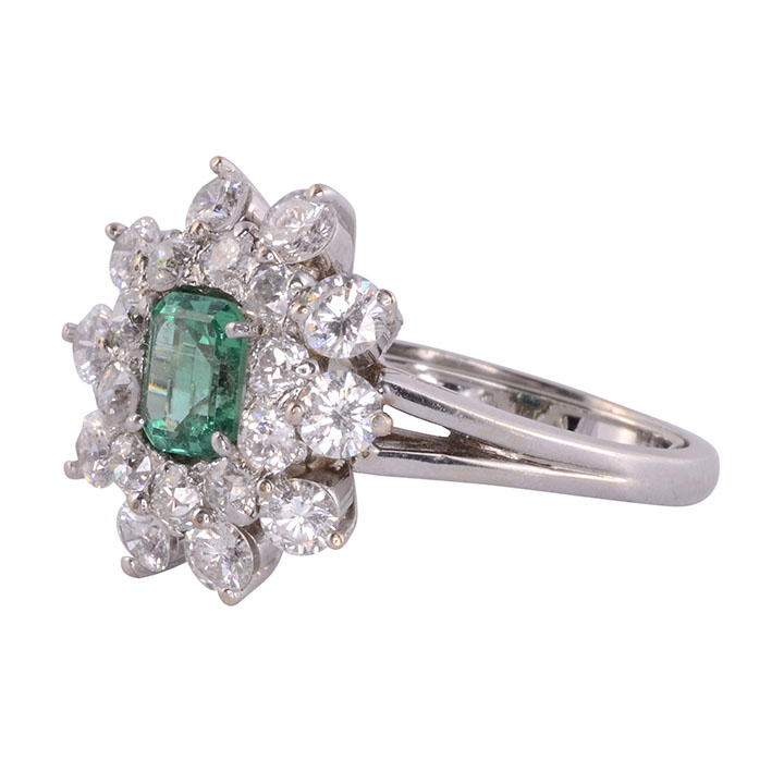 Emerald Center Diamond White Gold Ring