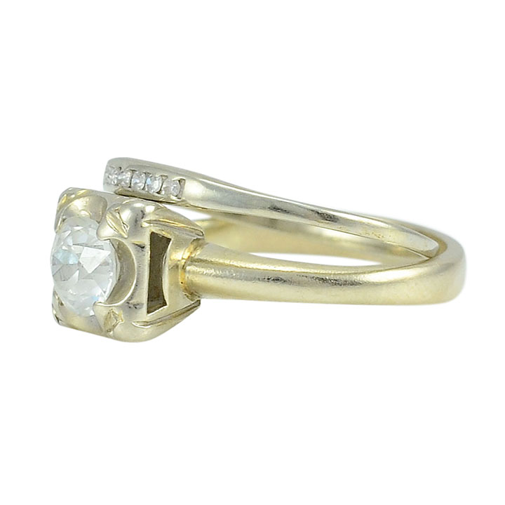 VS2 Center Diamond Art Deco Ring with Band