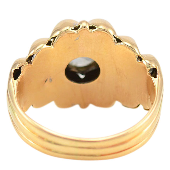 18 Karat Gold 0.88 Carat Diamond Ring
