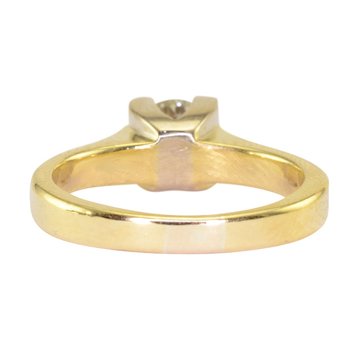 0.57 Carat Diamond Solitaire 18K Gold Ring