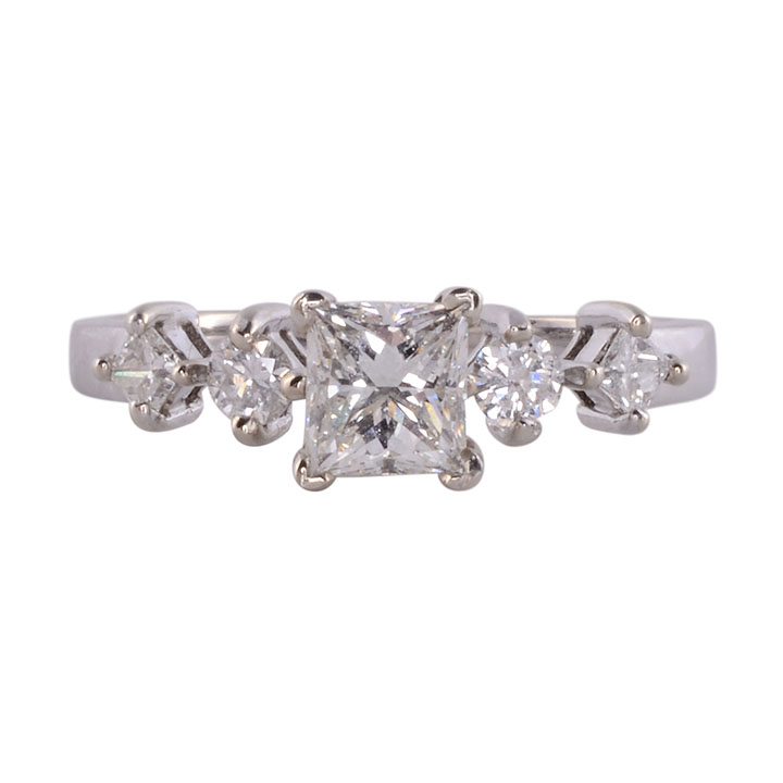 EGL Certified VVS2 Princess Cut Center Diamond Engagement Ring