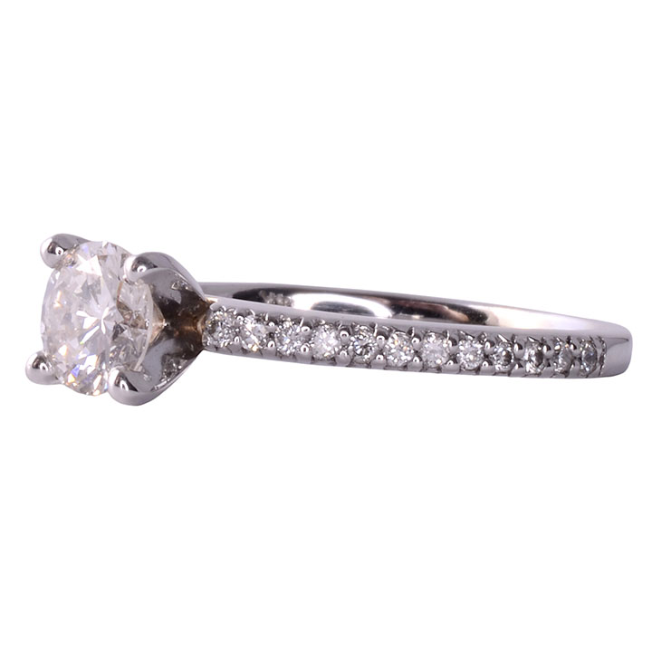 VS Diamond Engagement Ring