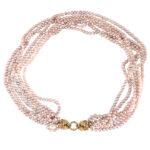 Pearl Necklace With Yellow Gold Lion Head Clasps