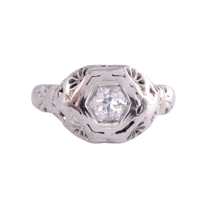 18KW Filigree Diamond Ring