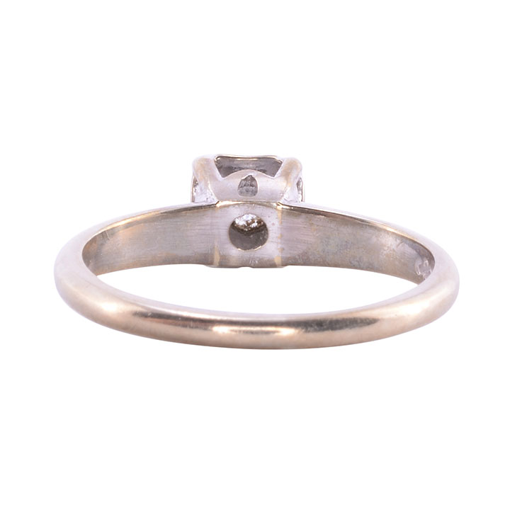VS1 Solitaire Diamond Engagement Ring