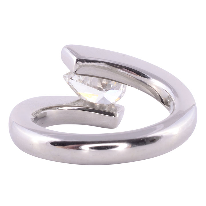 1.02 Carat VS2 Pear Diamond Engagement Ring