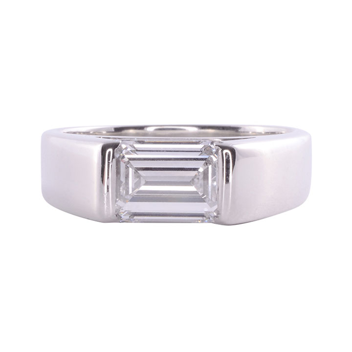 1.73 Carat VVS2 Emerald Cut Diamond Platinum Ring