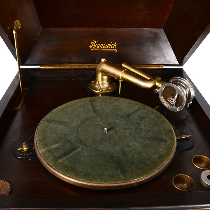 Brunswick Model 117 Custom Made Mahogany Gramophone