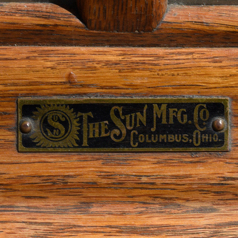 Sun Mfg Co Oak Countertop Display Case