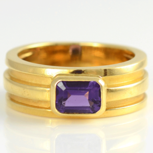 Tiffany & Co Yellow Gold and Amethyst Ring