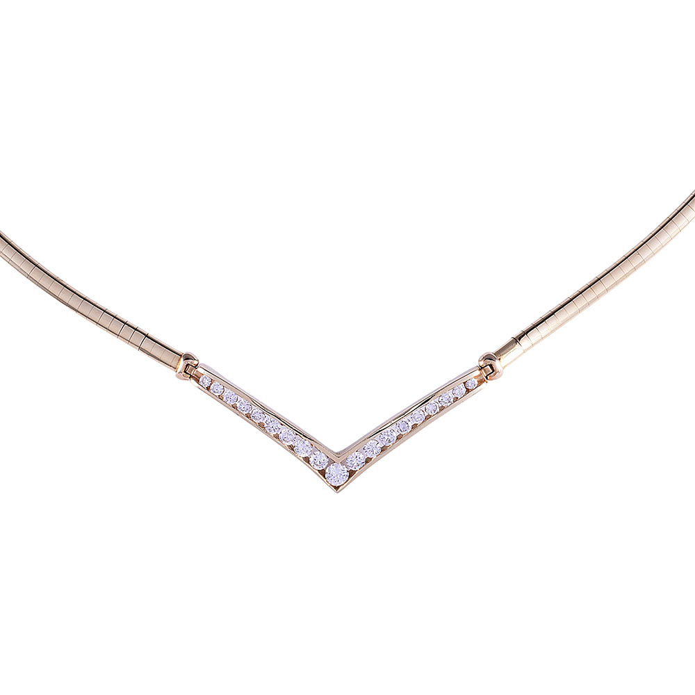 Diamond Stationary Pendant Necklace