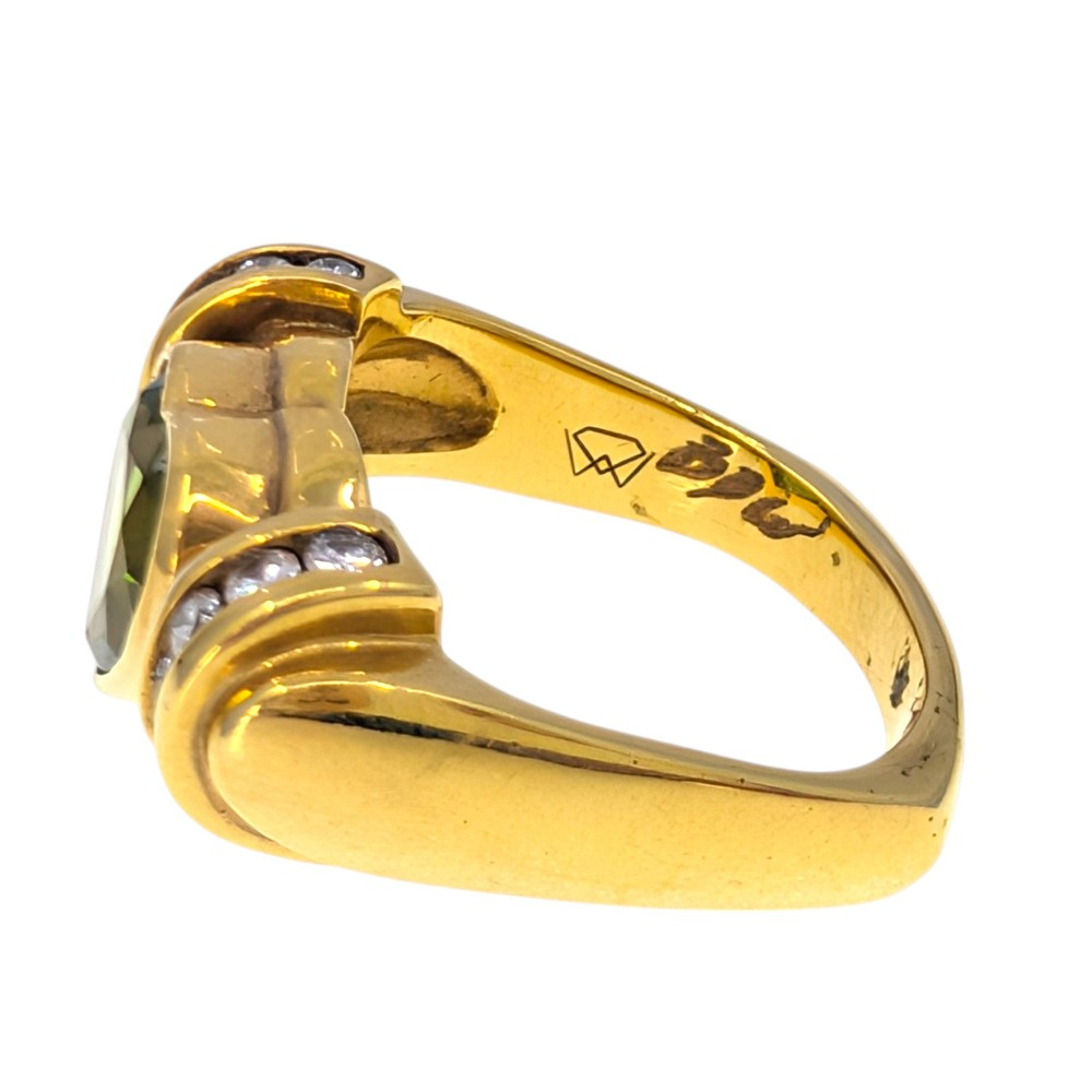 Peridot Heart & Diamond 18K Ring