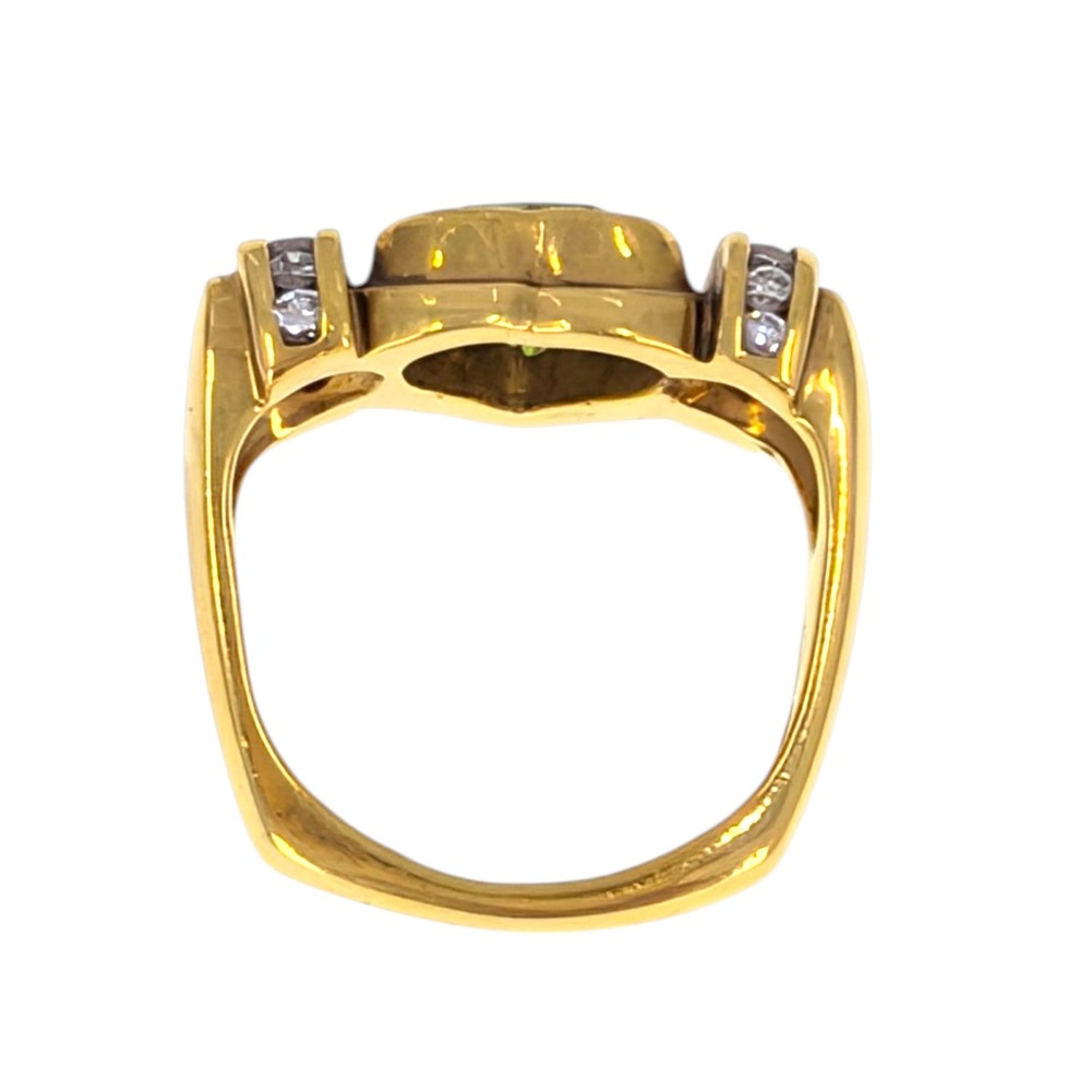 Peridot Heart & Diamond 18K Ring