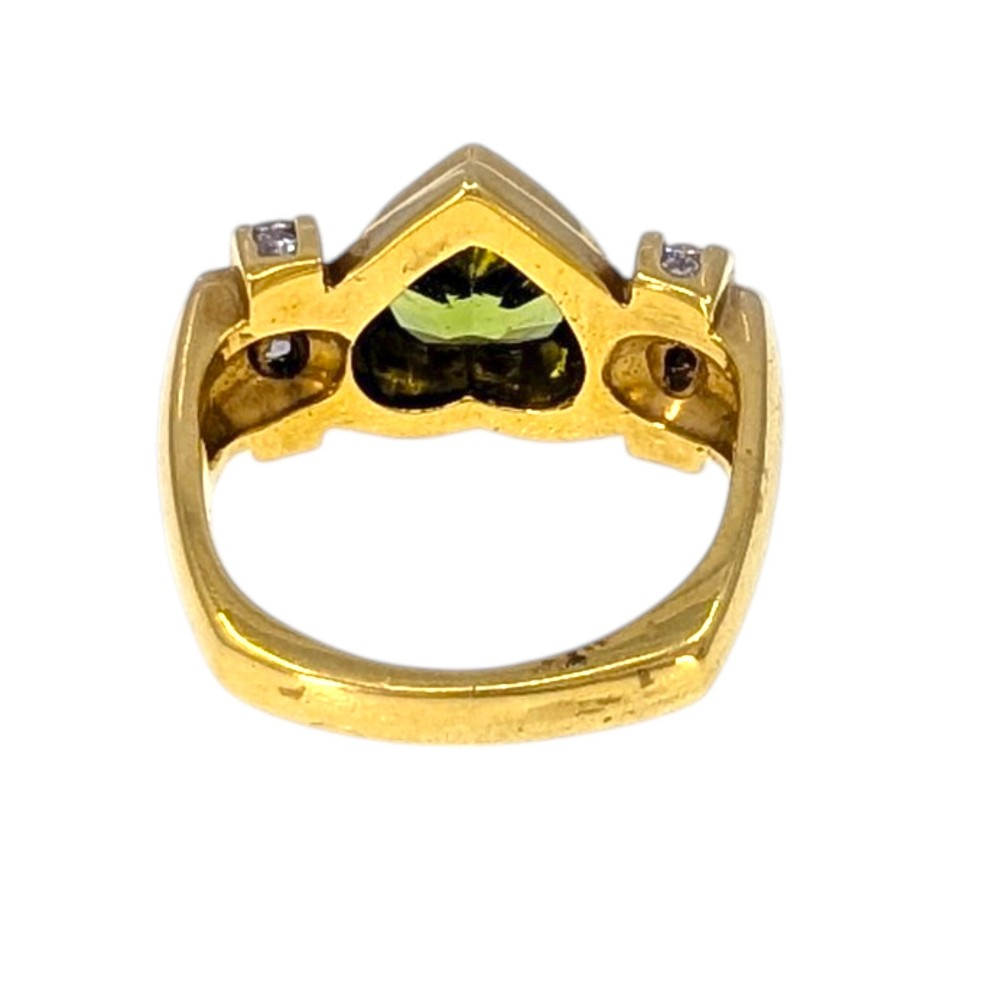 Peridot Heart & Diamond 18K Ring