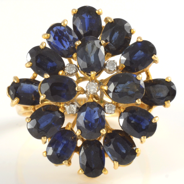 10 CTW Oval Sapphire Ring With Diamonds