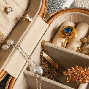 pr_how-to-take-care-of-vint-jewelry